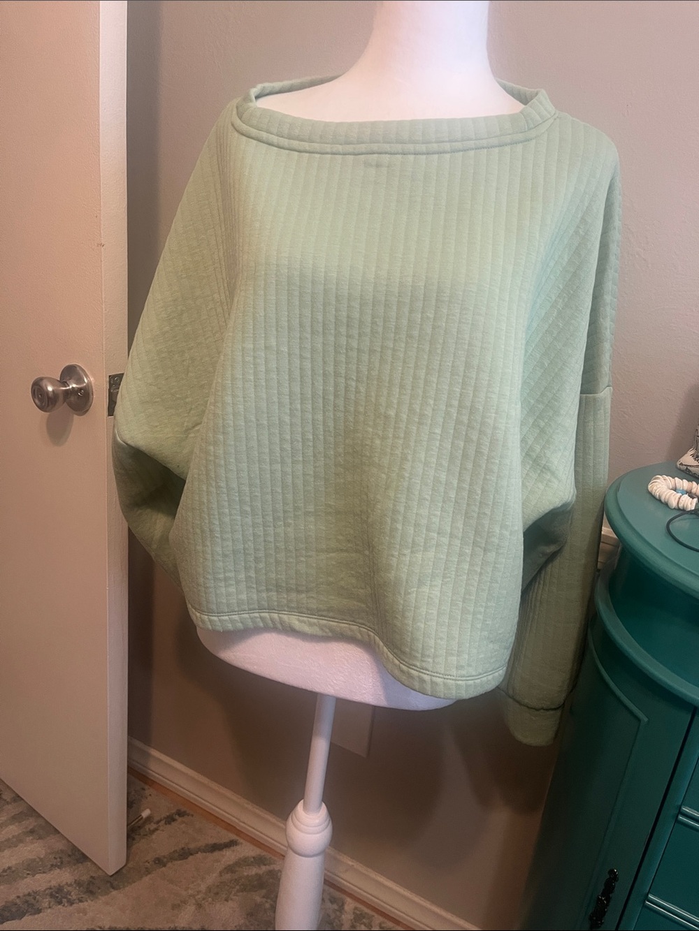 Old Navy Ribbed Wide-Neck Pullover - Light Green